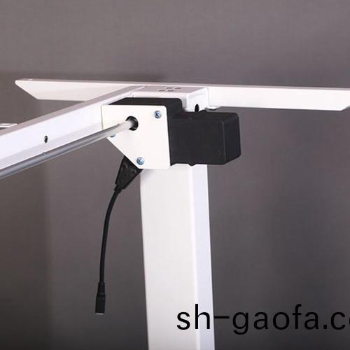 電(dian)動(dong)陞(sheng)降槕選什麼電(dian)機？