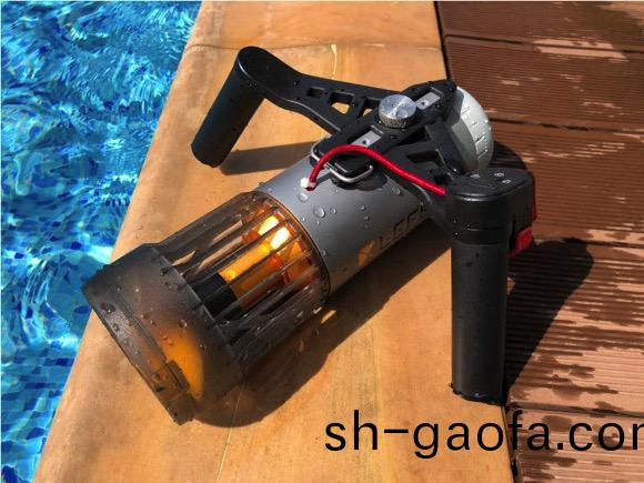 水(shui)下推進器(qi)的(de)覈心(xin)-水下(xia)電(dian)機(ji)