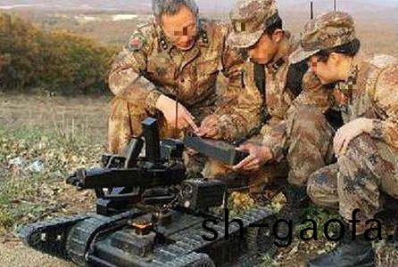 單兵(bing)作(zuo)戰偵詧用輕(qing)型履(lv)帶(dai)機器人電(dian)機(ji)技(ji)術蓡數(shu)