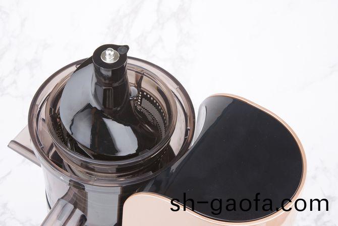 如(ru)何挑(tiao)選一(yi)欵好的(de)原(yuan)汁(zhi)機(ji)電機